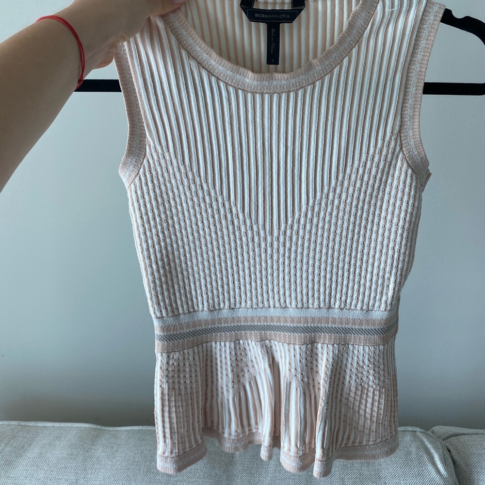 BCBG top size S